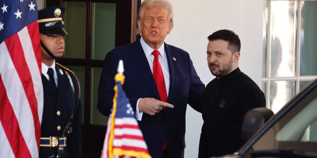 Axios pubblica il testo di un piano di pace di 28 punti: Ucraina cederà territori e la Russia riceverà amnistia