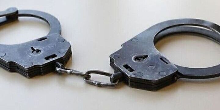 В Старом Осколе руководителя стройкомпании подозревают в даче взятки чиновнику