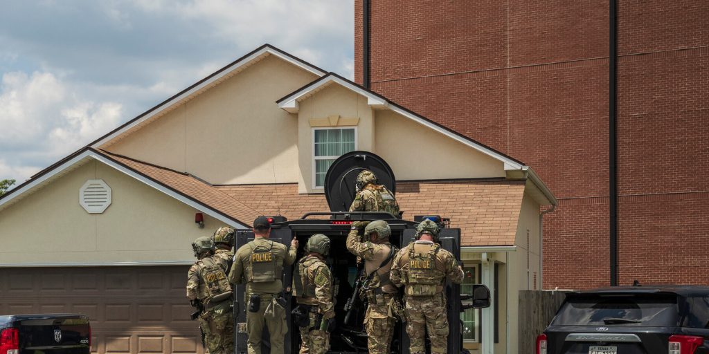 La Homeland Security riduce le risorse per la lotta contro l'abuso sui minori e il terrorismo per concentrarsi sulle deportazioni.