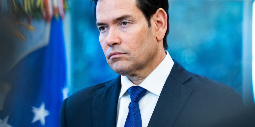 For Rubio the Cuba Hawk, the Road to Havana Runs Through Venezuela