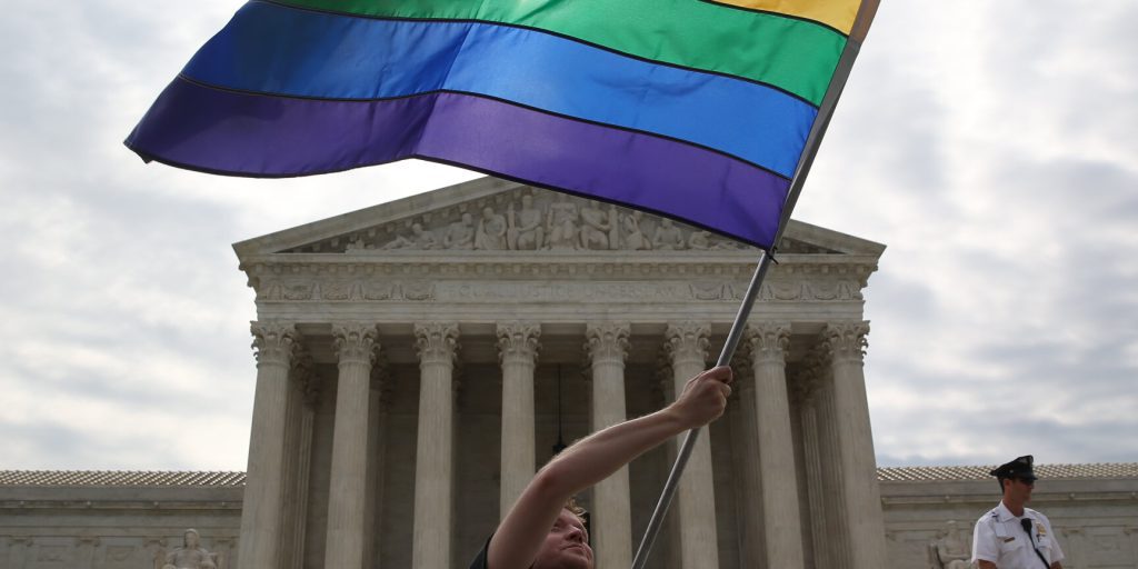 La Corte Suprema degli Stati Uniti Rifiuta di Rivedere la Sentenza sul Matrimonio tra Persone dello Stesso Sesso