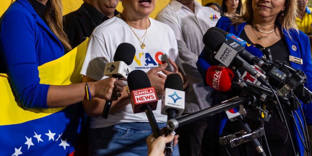 Supreme Court Lets Trump Revoke Deportation Protections for Venezuelans