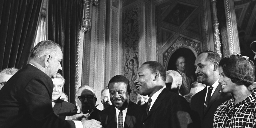 La Corte Suprema degli Stati Uniti verso una Revisione del Voting Rights Act: Implicazioni per la Democrazia Americana