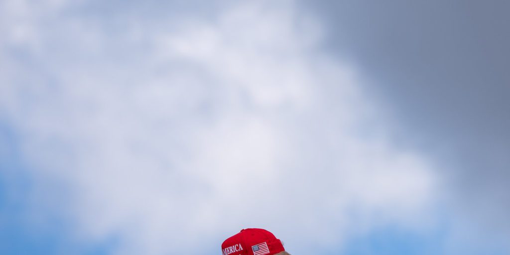 Trump mostra segni di stanchezza: l'invecchiamento mette alla prova la sua energia politica