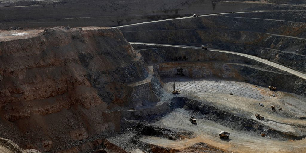 Trump investe miliardi in quote di aziende come Intel