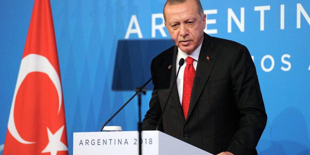 Эрдоган заявил о тесном контакте с Трампом