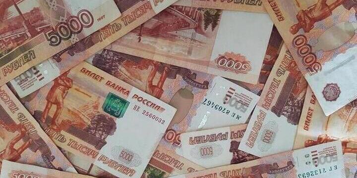 Caso di corruzione a Sochi: ex consigliere e 12 persone sotto processo per tangenti nella gestione delle sepolture