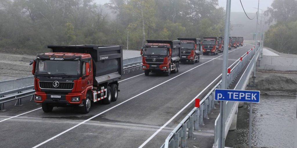 В Кабардино-Балкарии торжественно открыли мост через реку Терек