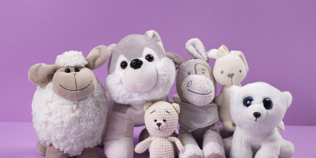 22-летняя девушка предстанет перед судом за кражу игрушек в курских магазинах