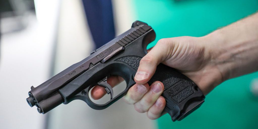 Caso Suleymanov: Condanna Precedente per Sparo a Paracadutisti Solleva Nuove Domande sulla Sicurezza e la Giustizia