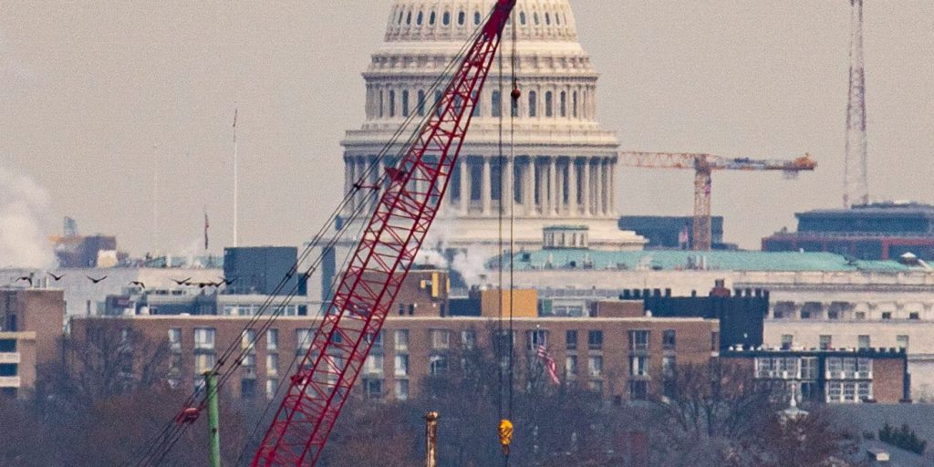 Il governo degli Stati Uniti riconosce la propria responsabilità nella collisione aerea mortale a Washington D.C.