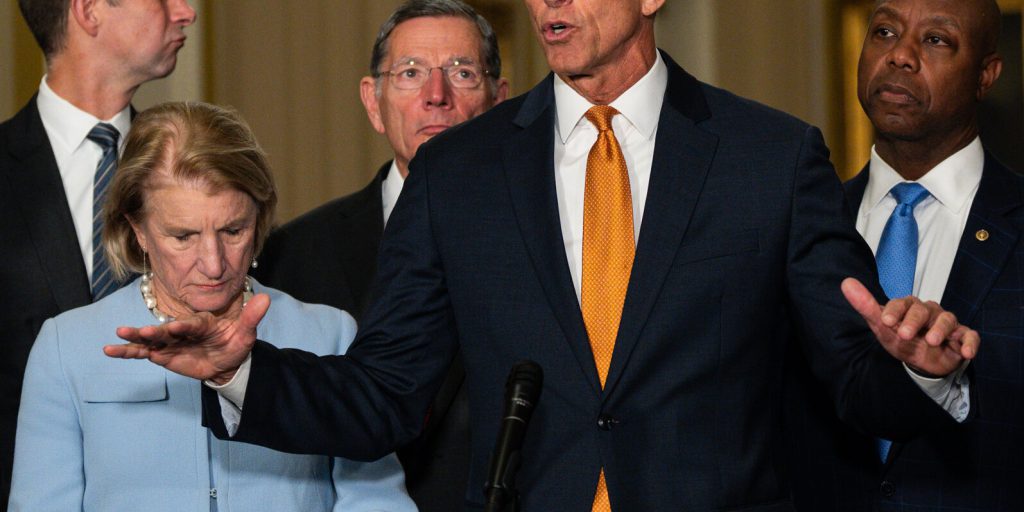 La crisi della nomina dei procuratori federali: Trump contro i repubblicani