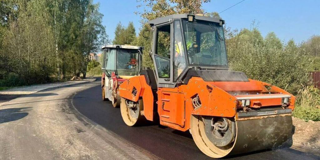 Ricostruzione dell'ingresso di Silovo-Medvedovo: lavori in corso per migliorare l'infrastruttura stradale