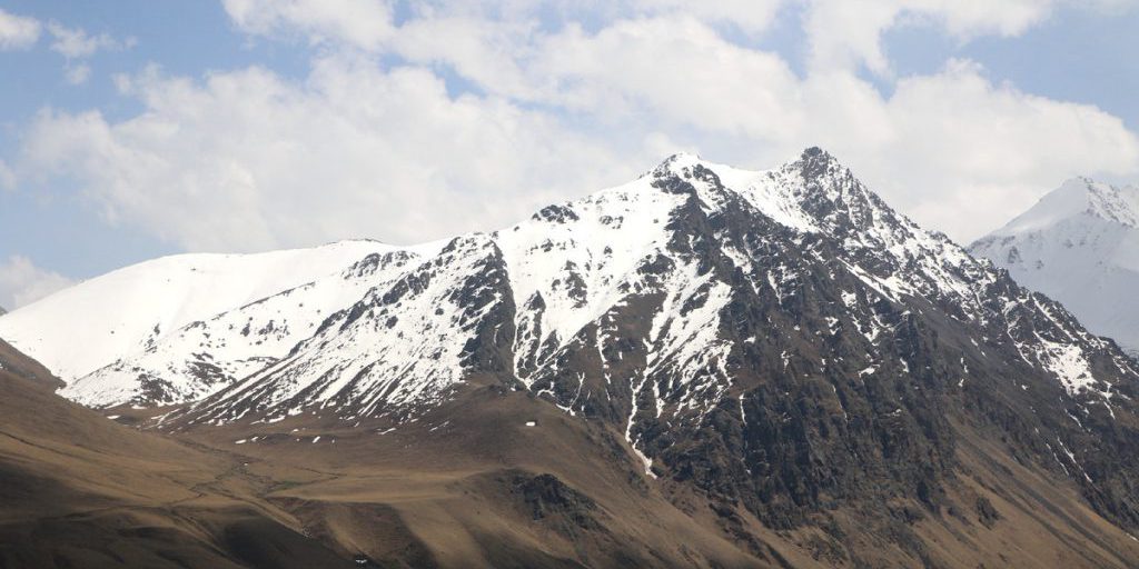 Новая трагедия в горах: на канатной дороге на Эльбрусе погибло три человека