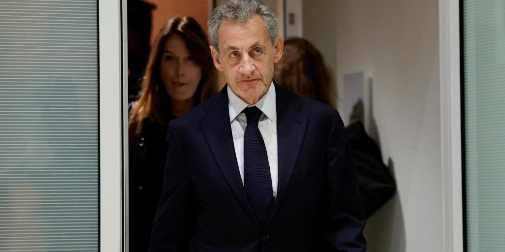 Dominique Chagnollaud, constitutionnaliste : «Une grâce d’Emmanuel Macron en faveur de Nicolas Sarkozy semble improbable»