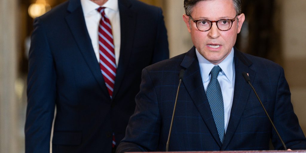 Both Parties Are Resigned to Deadlock as Government Shutdown Takes Hold