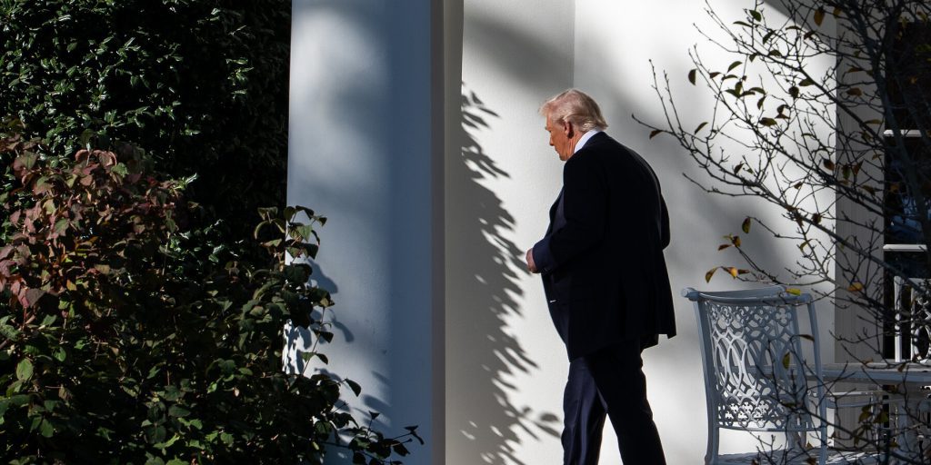 Risultati elettorali negativi per i repubblicani: il Presidente Trump ammette l'impatto della chiusura del governo