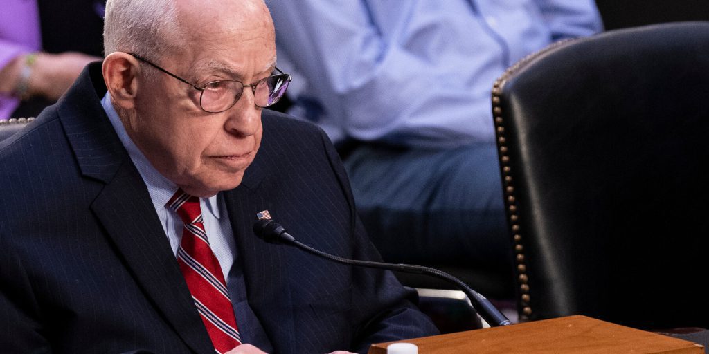 Trump’s Tariff Case Faces Adversaries Including Many on the Right