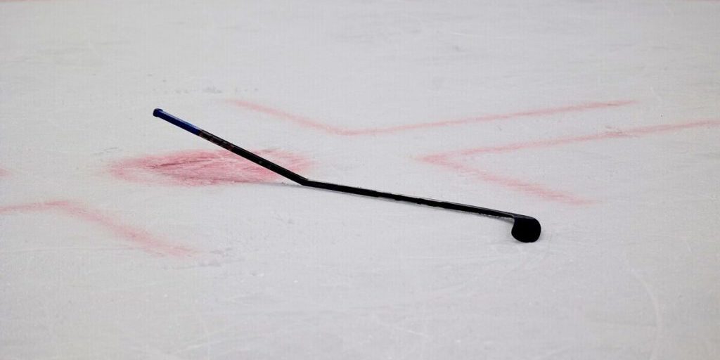 Conflitto durante la partita di hockey: sicurezza e disciplina in discussione nella Kontinental Hockey League