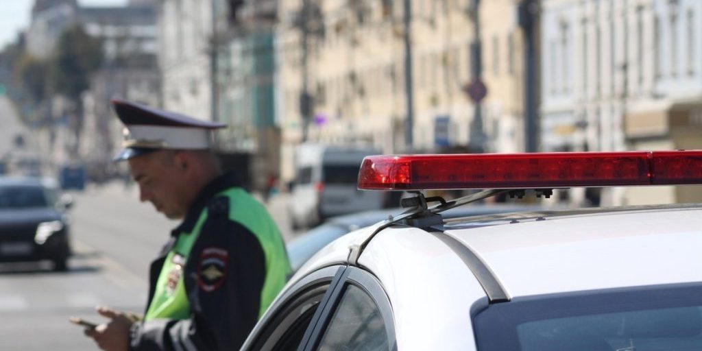 Guidatore Sanzionato nella Regione di Tula: Un Esempio di Sicurezza Stradale Attiva