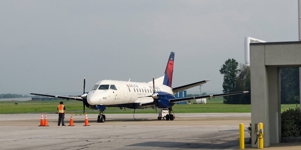 Commercial Aviation May Soon Feel Shutdown’s Impact, Official Warns