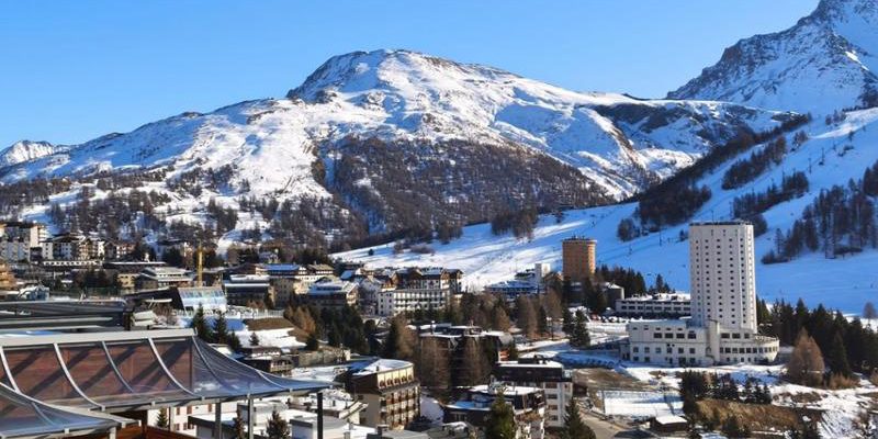 Domanda in crescita spinge i prezzi delle case in montagna nelle Alpi