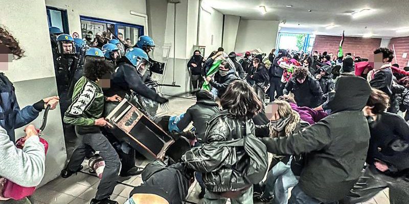 Giudici avvertono possibile aumento di tensione durante il corteo del 31 a Torino