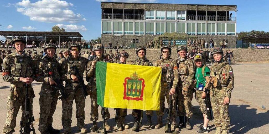 Studenti di Penza Vincono Premi alla Competizione Militare-Patriottica Zarnitsa 2.0