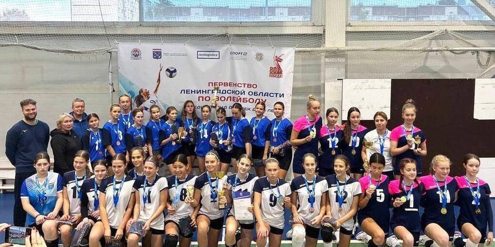 Юные волейболистки из Соснового Бора стали чемпионками Ленобласти