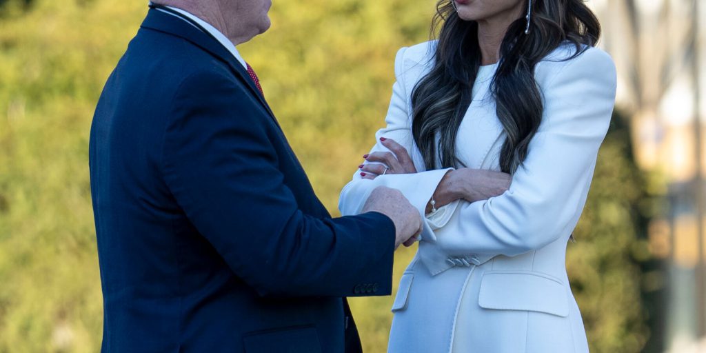 Richiesta di testo originale per procedere con la traduzione e rielaborazione