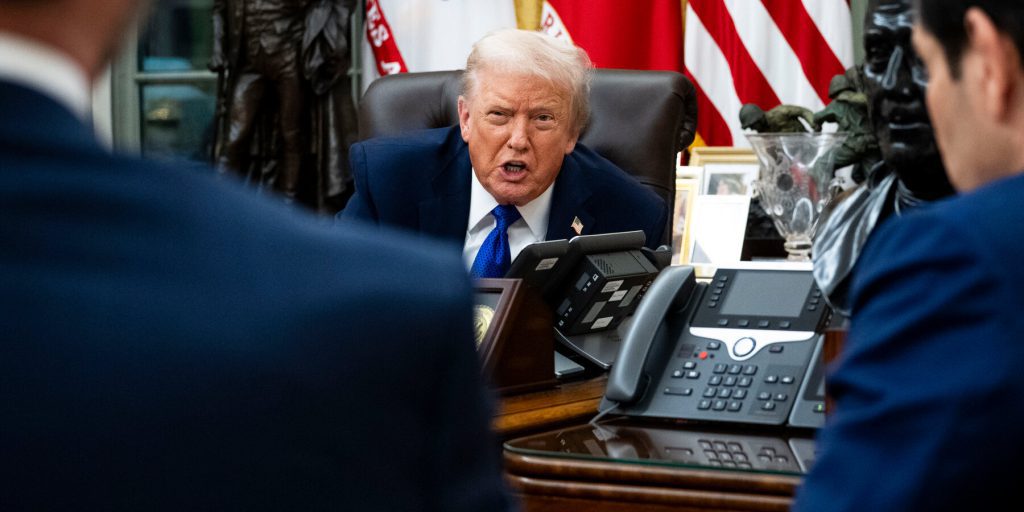 Trump: il coinvolgimento degli Stati Uniti in Venezuela potrebbe estendersi per anni