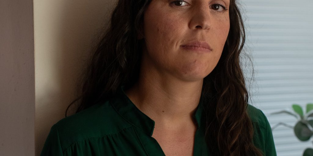 Who is the therapist behind the lawsuit challenging Colorado’s conversion therapy law?