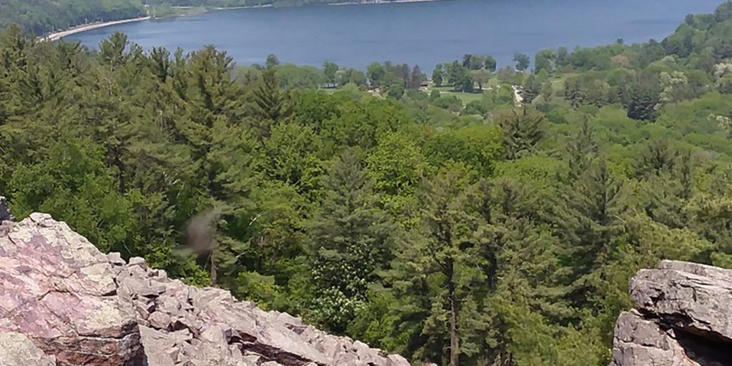 84-Year-Old Climber Dies in Fall at Wisconsin State Park