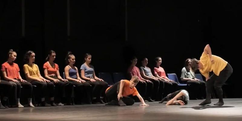 Torino inaugura il primo liceo pubblico dedicato al teatro.