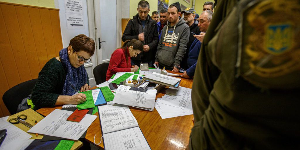 На Украине во время нападения на военкомат сбежали мобилизованные