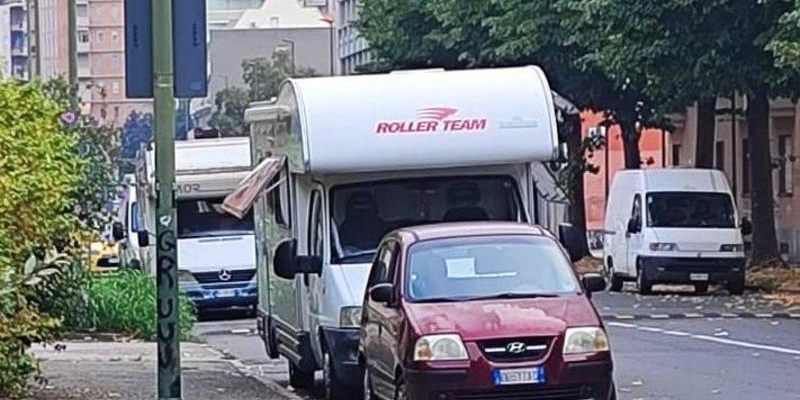 Mirafiori Sud: 14 camper e roulotte occupano isolati, il Comune deve intervenire