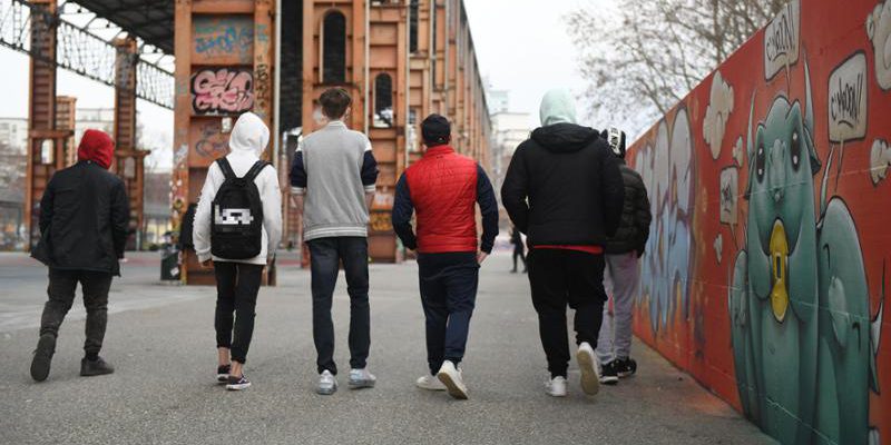 Turin investe 126 milioni per sostenere giovani fino a 29 anni: trasporti, nido estivo e inserimento lavorativo