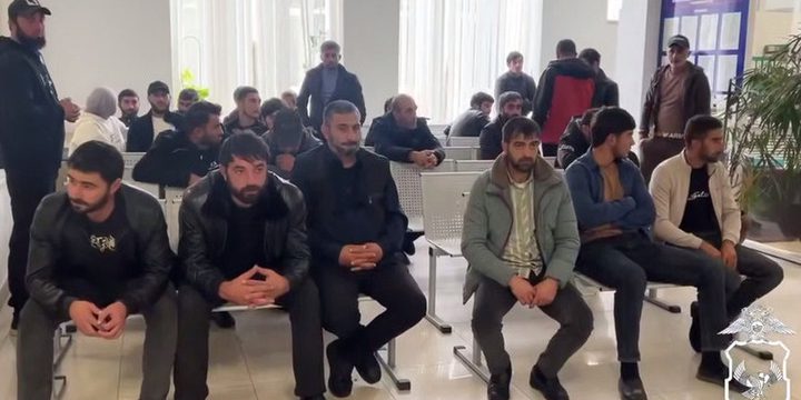 19 нелегальных мигрантов из Махачкалы будут депортированы в Азербайджан