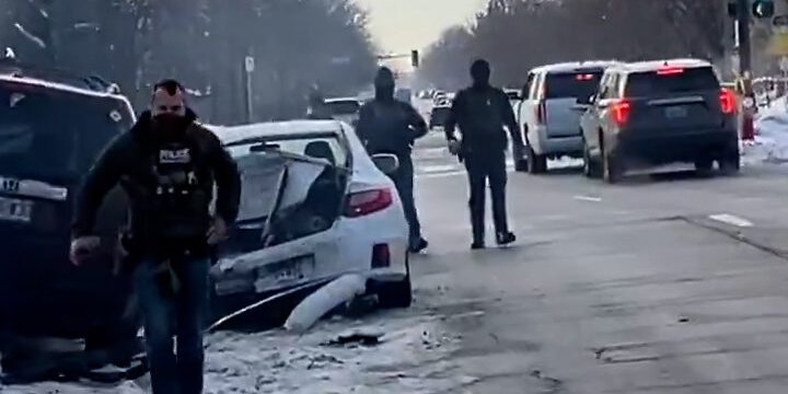 ICE Agent Jonathan Ross: sparo a Minneapolis e precedente incidente di trascinamento da un'auto
