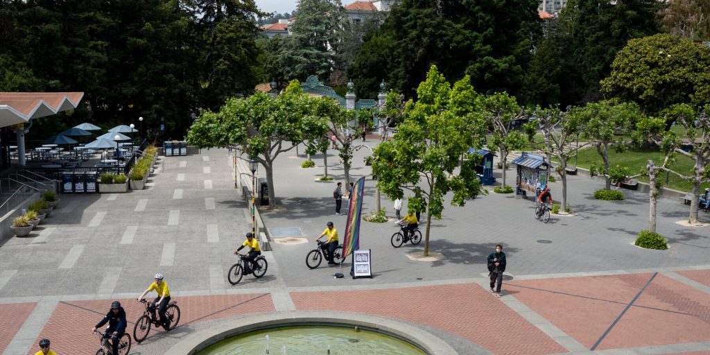 Iscrizioni record al sistema universitario della California nonostante le pressioni politiche di Trump