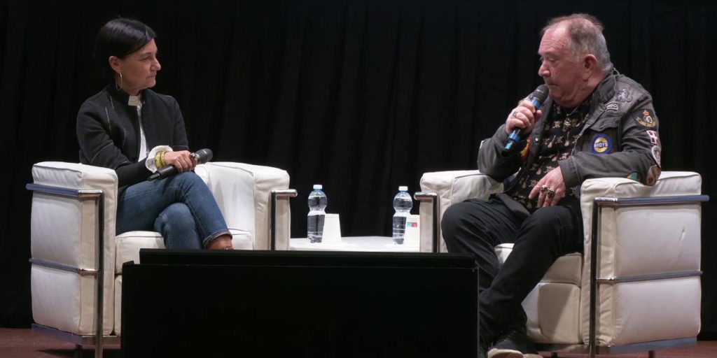 Impossibile fornire il testo originale: invito a condividere il contenuto per la riscrittura