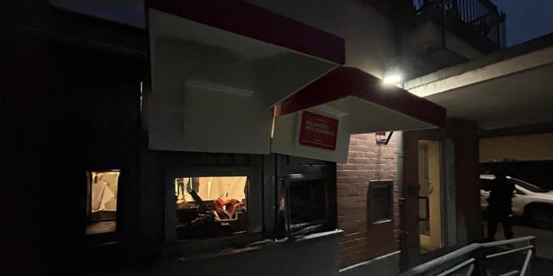 Banda Volvera provoca esplosione di bancomat Unicredit
