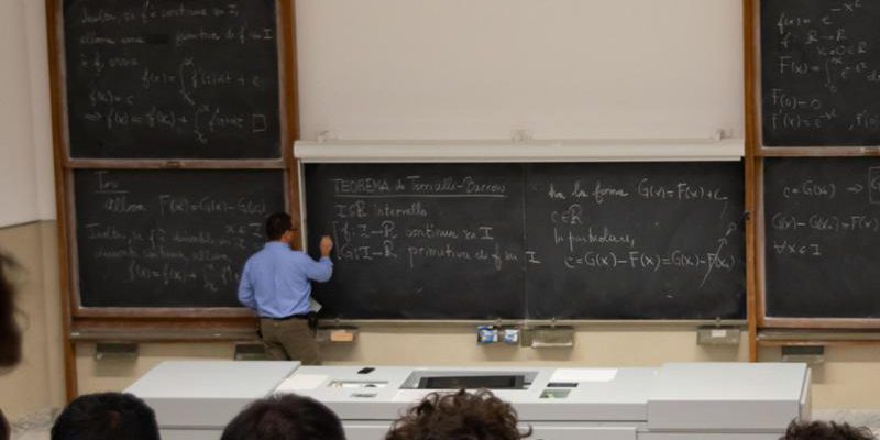Politecnico di Torino introduce bonus per ricercatori e pacchetto welfare da 1.800 euro per i dipendenti