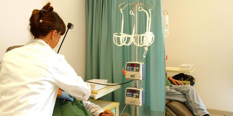 Lettera di una lettrice: Guareschi e la metafora del progresso vicino e della civiltà lontana