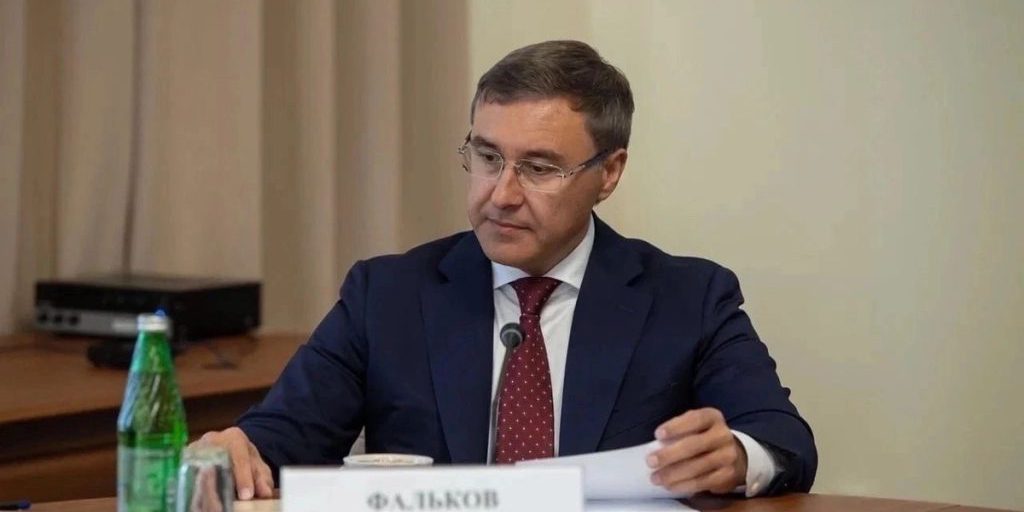 СмолГУ поздравил Министра науки и высшего образования Валерия Фалькова с Днем рождения