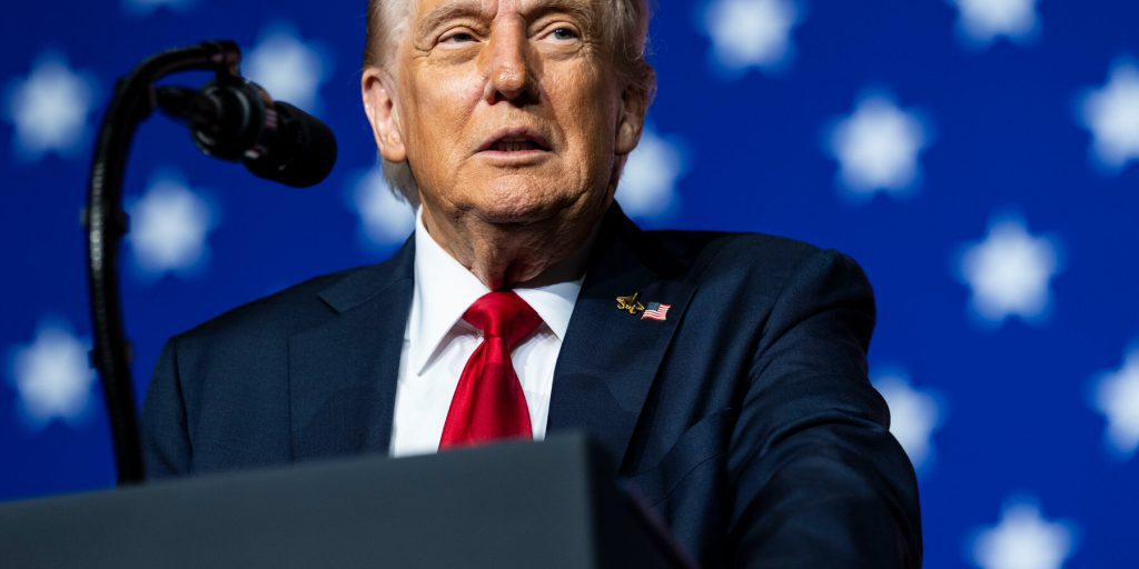 Democratic Alarm Over an Unbound Trump Fuels Shutdown Standoff