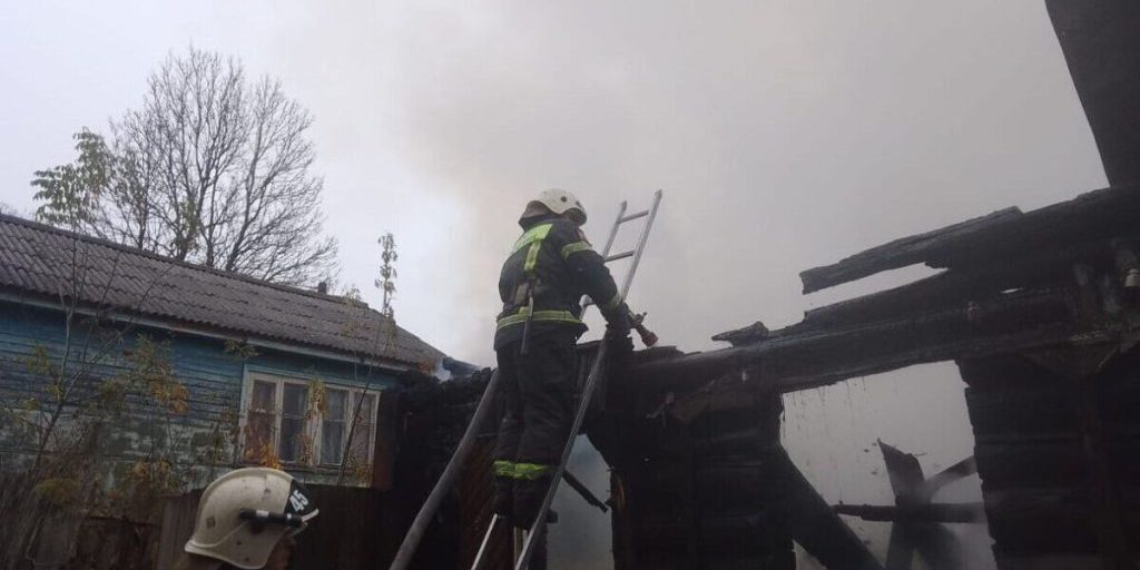 Пожар в частном доме ликвидирован в деревне Сторожевое под Тулой