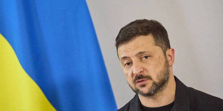 «Эффективные санкции»: Зеленский похвалил боевиков ВСУ за энергетический терроризм