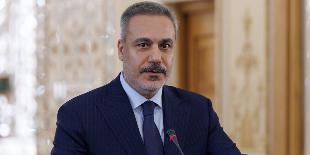 Fidan: accordo di pace tra Ucraina e Russia potrebbe garantire stabilità per 50‑70 anni