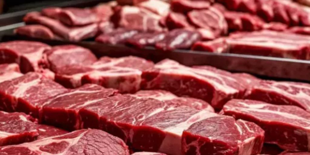Prezzi della carne in calo nella regione di Rostov: cosa significa per i consumatori e gli allevatori locali